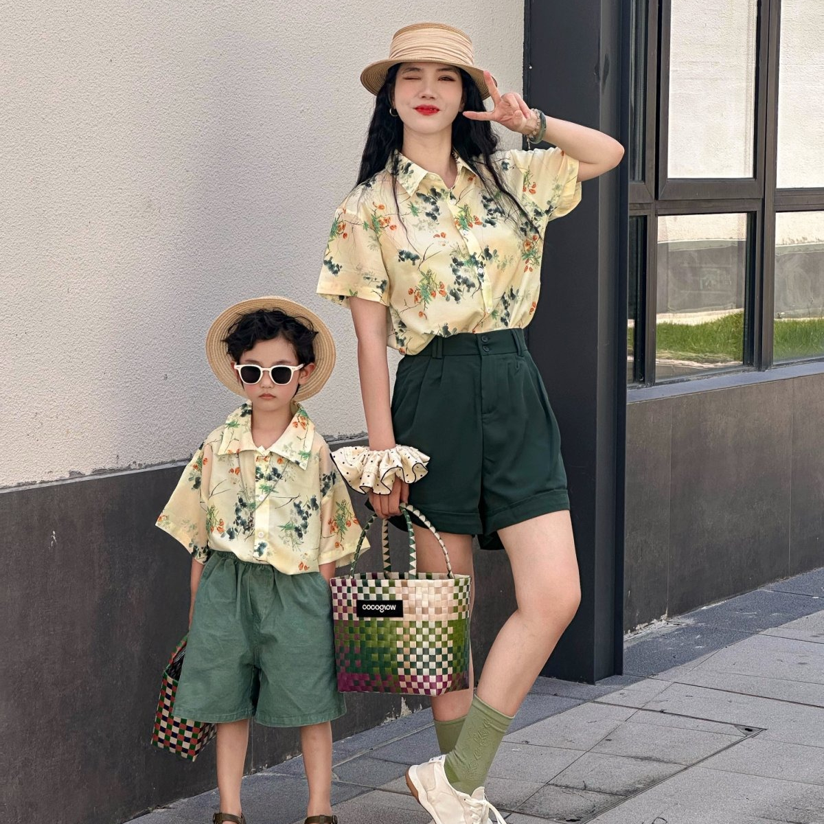 Family Vacation Mother Father  - مراجعة Plant Parent Shirt وسعره