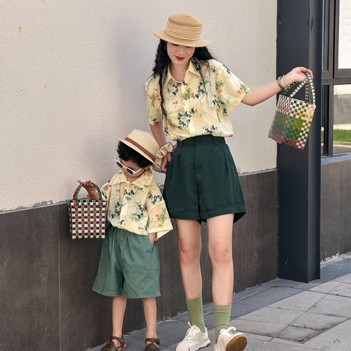 Family Vacation Mother Father  - مراجعة Plant Parent Shirt وسعره
