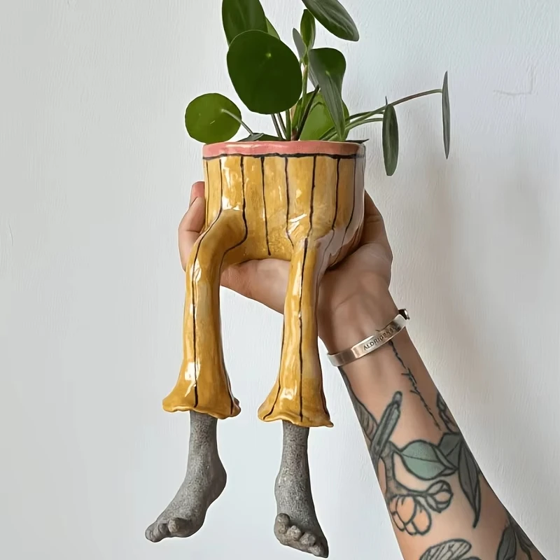 Whimsical Resin Leggy Planter  - مراجعة Plant Parent Pot وسعره